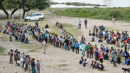 No food and money, Watch Delhi migrants story