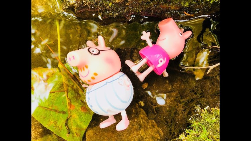 peppa pig easel smyths