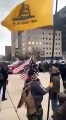 Washington si ribella alla quarantena