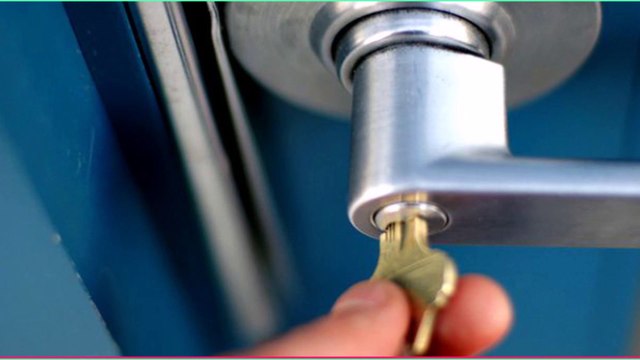 Locksmith Columbus Ohio | Call Now : 614-350-7677
