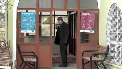 Din görevlisi maaşını Milli Dayanışma Kampanyası'na bağışladı