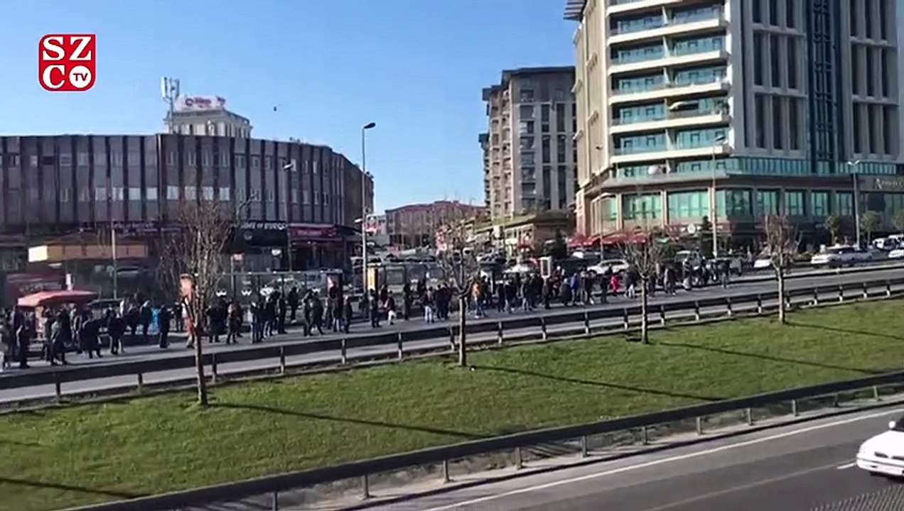 Avcılar’daki metrobüs kazası otobüs duraklarında yoğunluk oluşturdu