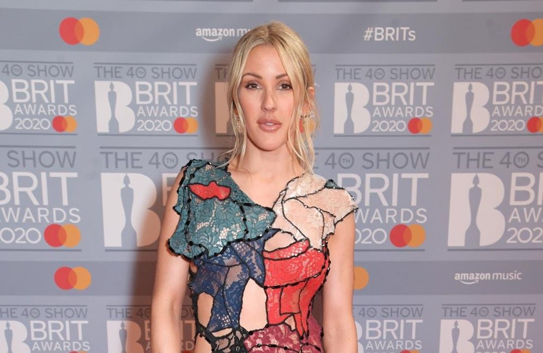 Ellie Goulding donates 400 mobile phones for homeless people