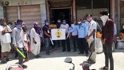 रतलाम: राष्ट्रीय सेवा योजना एवं नेहरू युवा केंद्र के द्वारा लोगों को किया गया जागरूक