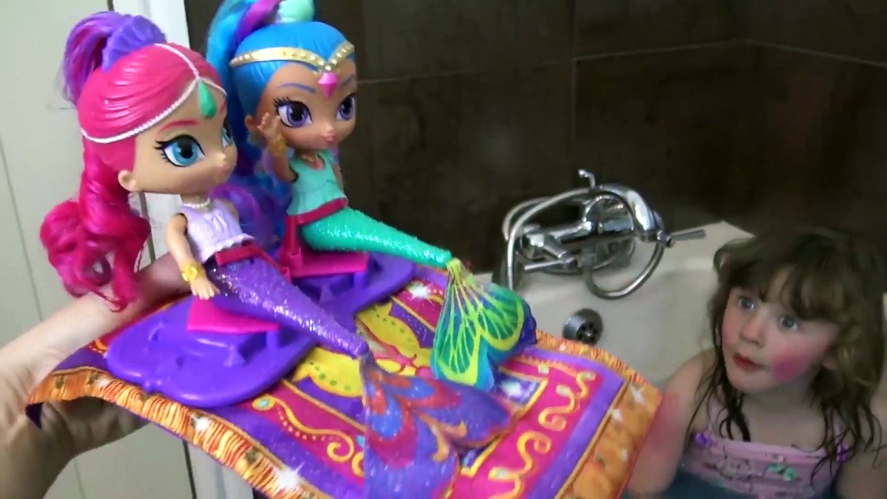 Shimmer e Shine Brinquedos e Diversão na Piscina com Sophia, Isabella e  Alice