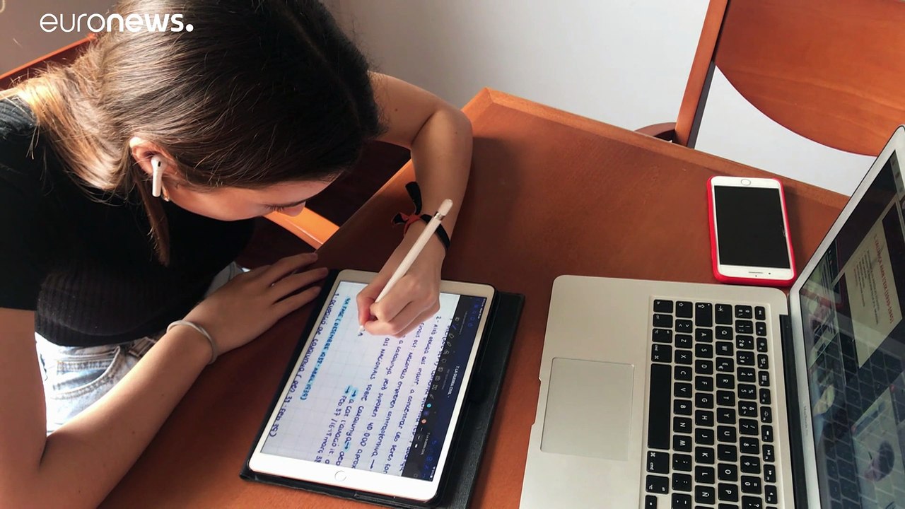 Miles de estudiantes preparan los exámenes de selectividad confinados