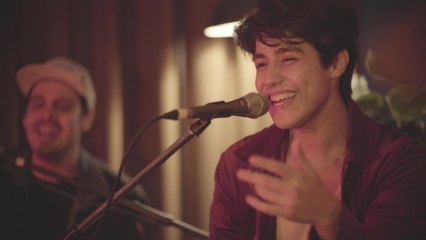 Menny Flores - Nada Me Falta (Welcome To Tijuana) (Acústico)