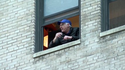 'New York, New York': Singing Sinatra in honour of essential workers