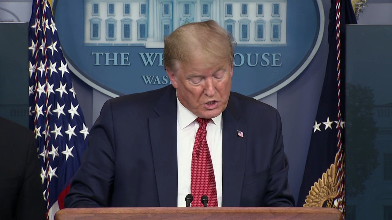 Trump presenta un plan para "reabrir" poco a poco Estados Unidos
