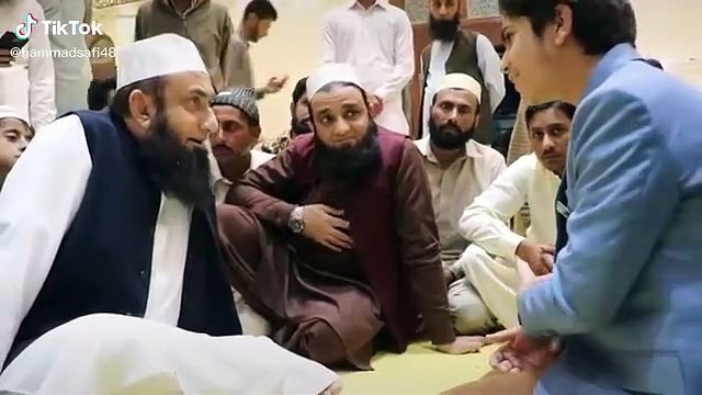 حماد صافی کی مولانا طارق جمیل صاحب سے ملاقات ماشاءاللہ ویڈیو کو ضرور دیکھیں