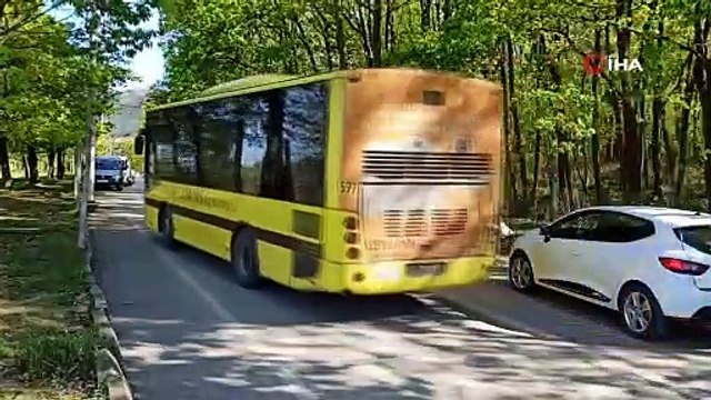 Bursa'da sokağa çıkma yasağı öncesi uzun su kuyruğu!