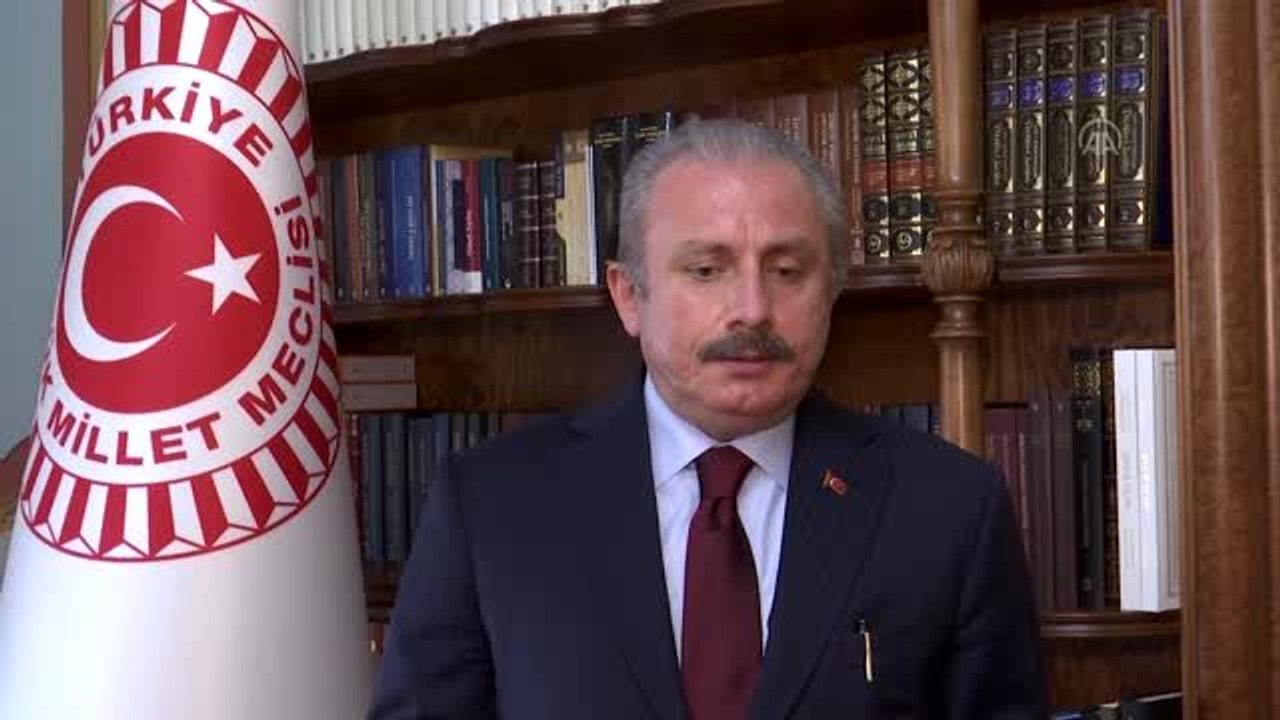 TBMM Başkanı Şentop: "23 Nisan akşamı saat 21.00'de bütün vatandaşlarımızı evlerinden İstiklal...
