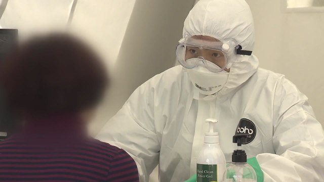 [뉴스큐] '고강도 사회적 거리두기' 19일 종료...정부 '생활 방역' 전환 논의 / YTN