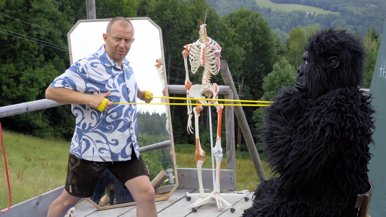 Corona-Workout: Rudern mit dem Theraband