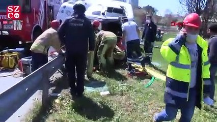 Ataşehir'de beton mikseri devrildi