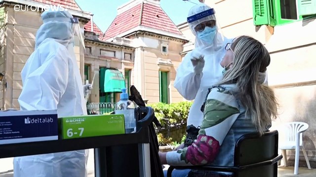 В Испании за сутки от коронавируса скончались 585 человек