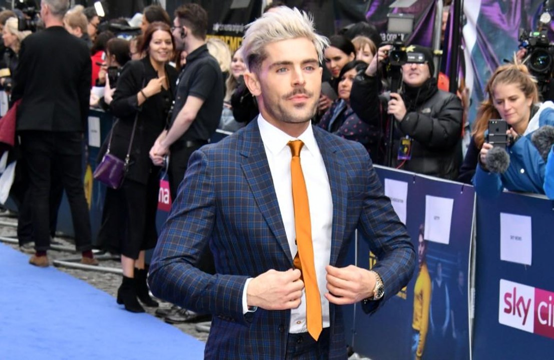 Zac Efron não cantou na reunião de 'High School Musical'