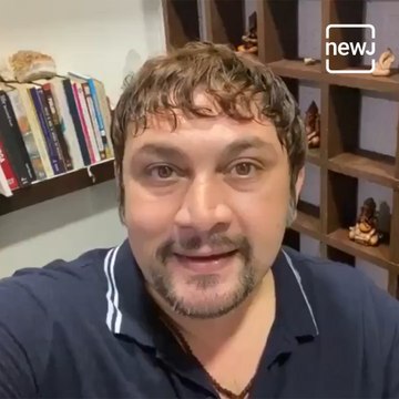 Watch How Rosesh Sarabhai Is Spreading Awareness Through His Poems