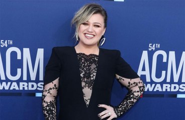 Kelly Clarkson's 'insane' life