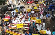 PMC Crisis: Customers Stage Protest Outside Of RBI Office In Mumbai