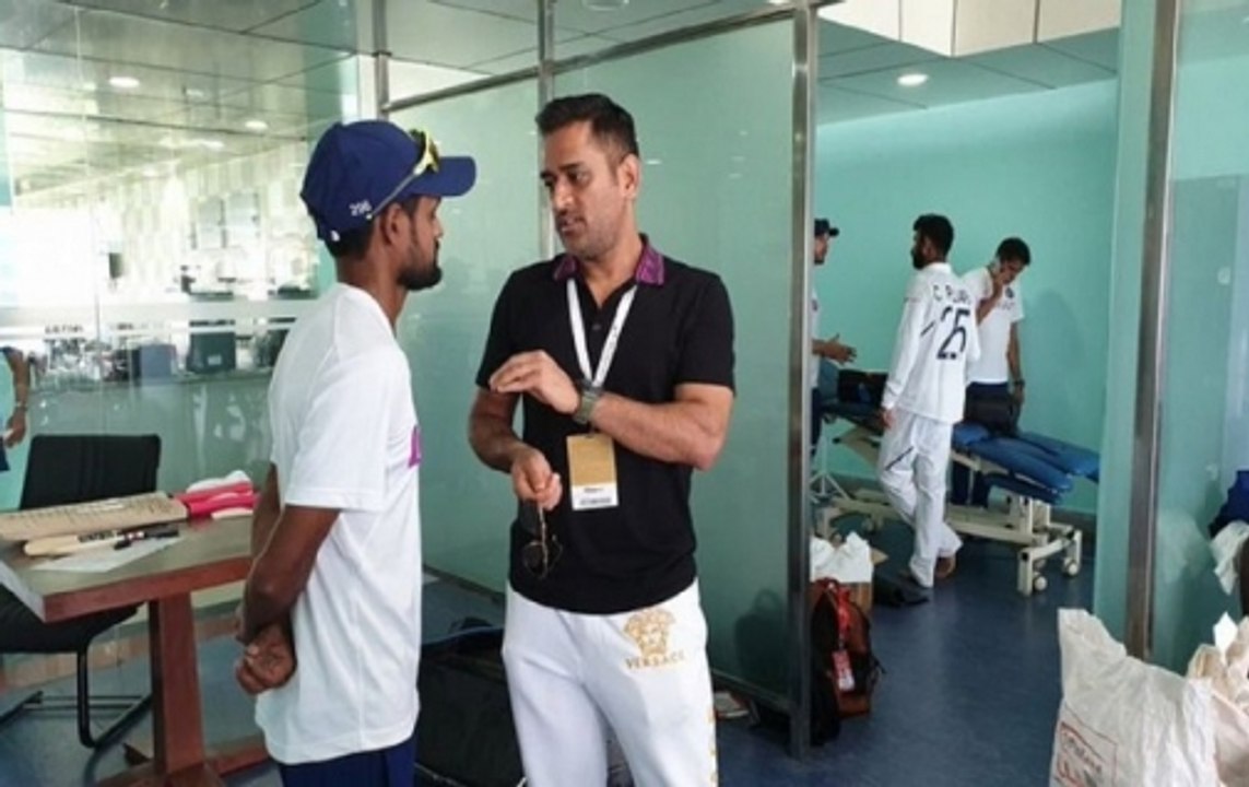 Ranchi: Dhoni Visits Team India Dressing Room After Series Whitewash