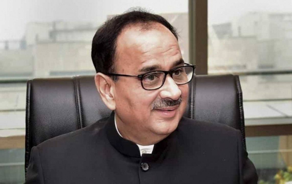 Supreme Court adjourns hearing on CBI Director Alok Verma's plea