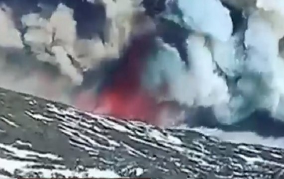 Italy: Mt Etna erupts, Sicily Catania airport closed