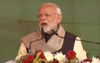 PM Modi attacks Congress in Rae Bareli