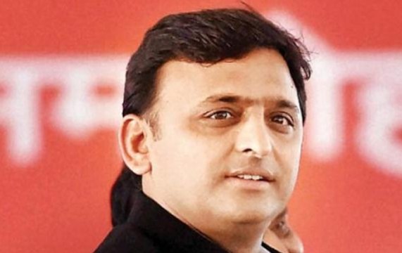Samajwadi party chief Akhilesh Yadav reaches Kumbh Mela in Prayagraj