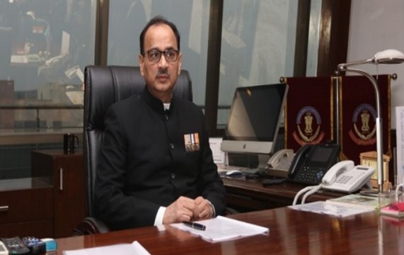Alok Verma shunted out as CBI chief by PM Modi-led committee
