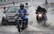 Delhi wakes up to overcast skies, heavy downpour, hailstorm in NCR