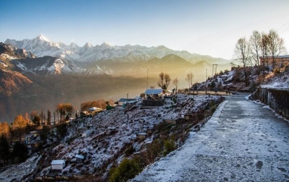 Himachal, Uttarakhand receive fresh snowfall, Ladakh coldest at minus 25 degree Celsius