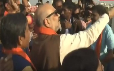 Download Video: BJP president Amit Shah flies kite, celebrates Makar Sankranti in Ahmedabad