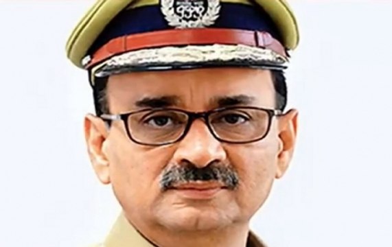 Supreme Court reinstates Alok Verma as CBI director