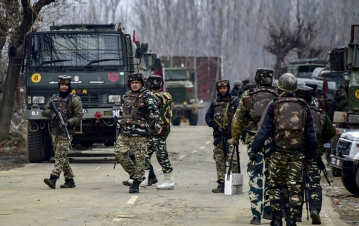 Jaish terrorists trying to escape forces: Army to Defence Ministry