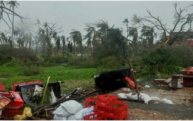 Cyclone Fani enters West Bengal, leaves trail of destruction in Odisha