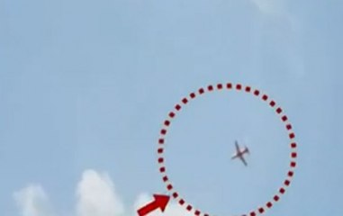 Two Surya Kiran jets crash during rehearsals, one pilot dead