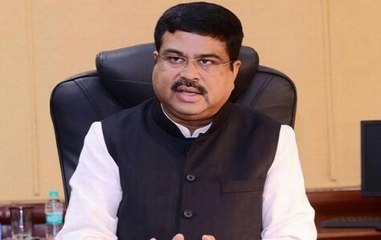 Here is what Dharmendra Pradhan says on CBI-Kolkata Police face-off