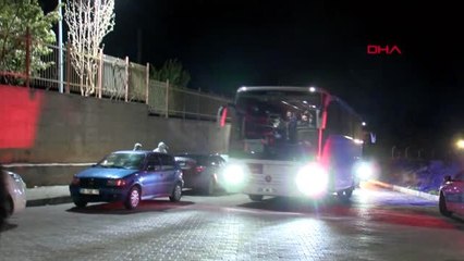 TOKAT Hollanda'dan gelen Türk vatandaşları Tokat'ta yurda yerleştirildi