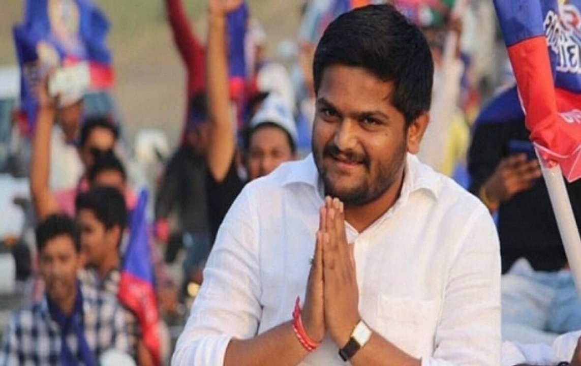 Cut 2 Cut: Gujarat's Patidar leader Hardik Patel joins Congress