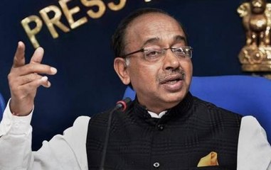 BJP in touch with 14 ‘distressed’ AAP MLAs, claims Vijay Goel