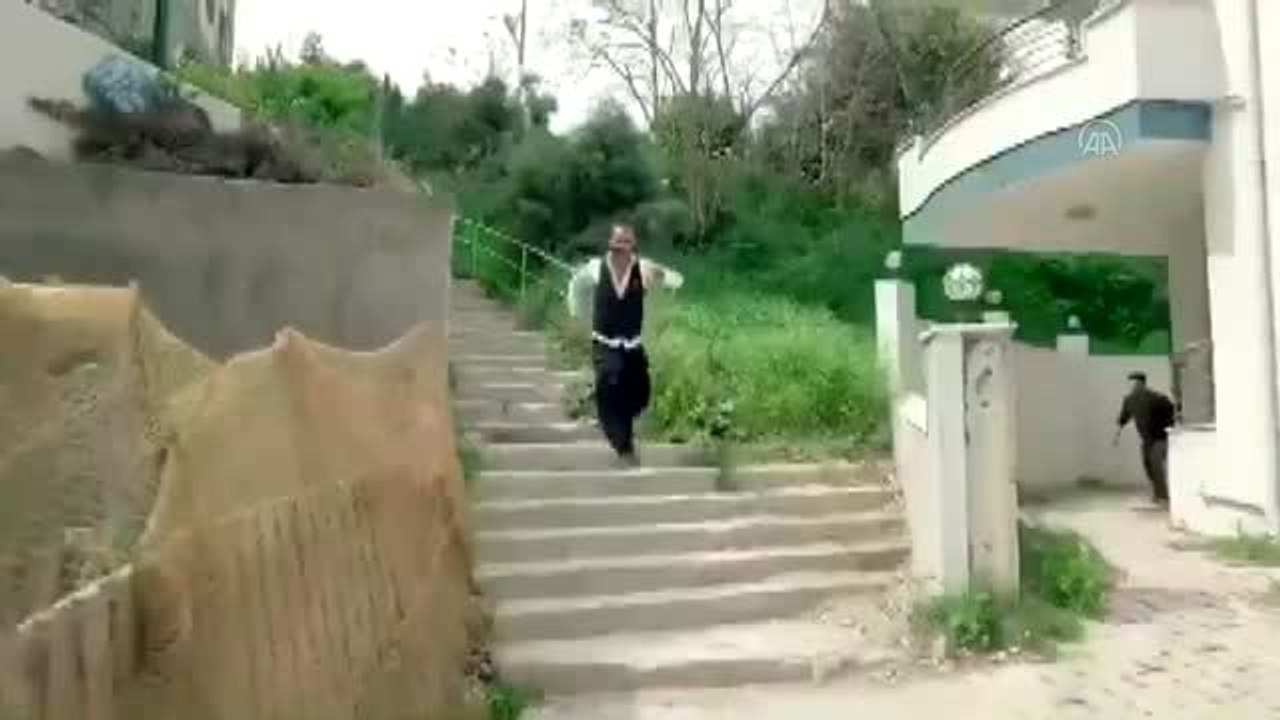 Karataş Belediyesinden esprili "dezenfekte" videosu