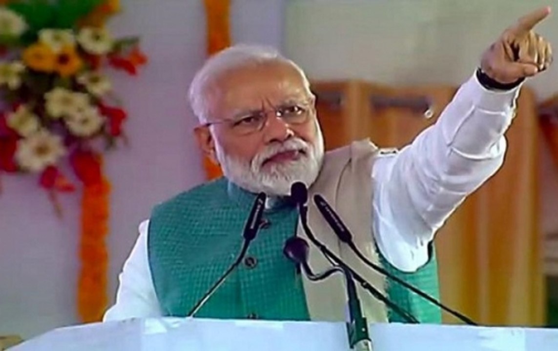 PM Modi visits Rahul Gandhi's bastion Amethi, unveils welfare projects