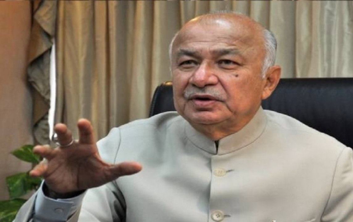 We too worked hard but people voted for Modi: Sushil Kumar Shinde