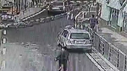 훔친 차로 사고 낸 중학생들...추격전 끝에 검거 / YTN