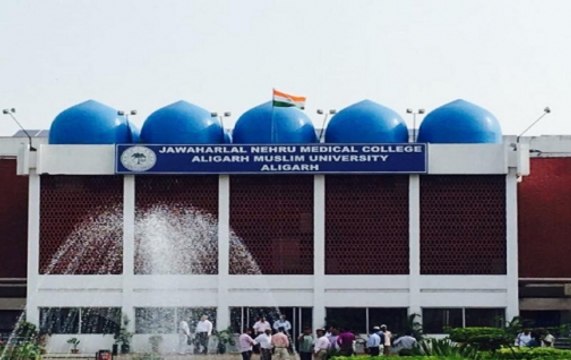 Why Aligarh Muslim University issued notice to doctors