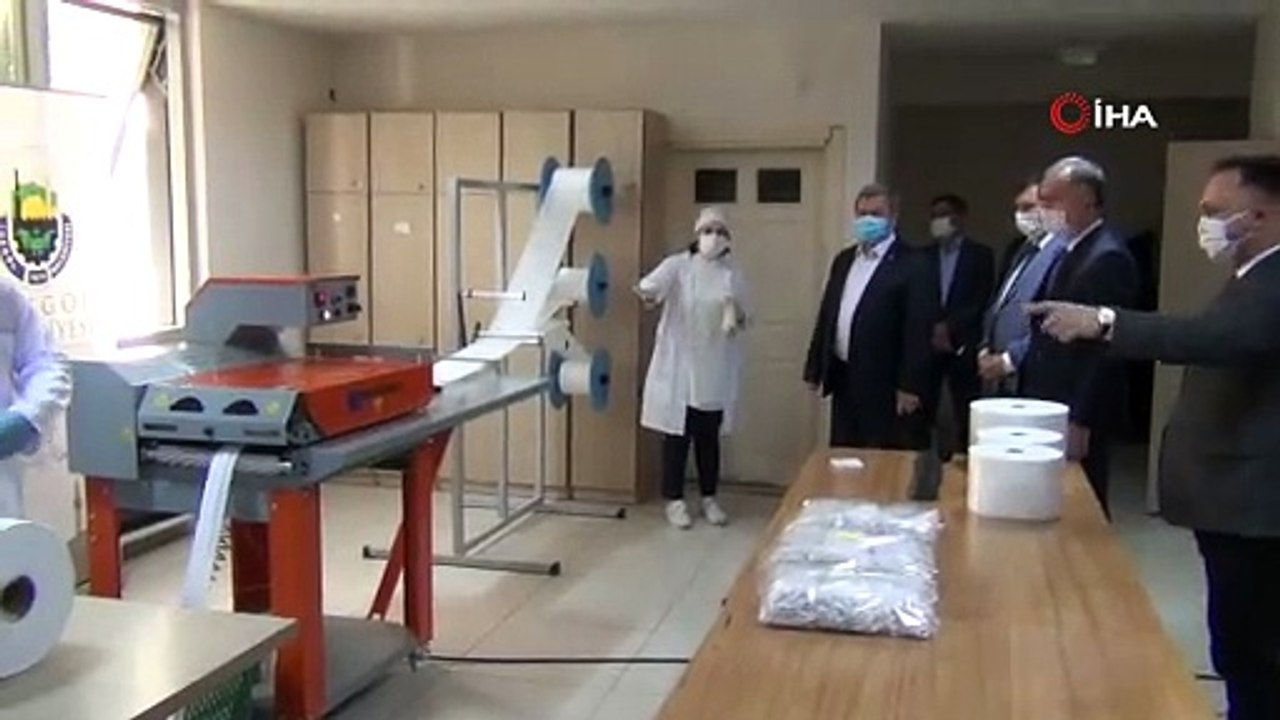 Günde 10 bin adet maske üretecekler
