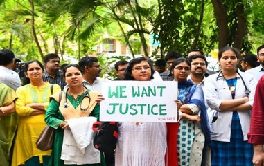 Ground report: Crucial meeting between striking doctors, CM Banerjee