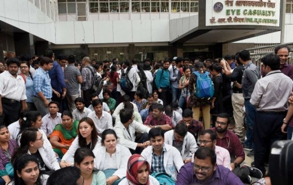 West Bengal Doctors' strike: AIIMS Delhi doctors come back to work