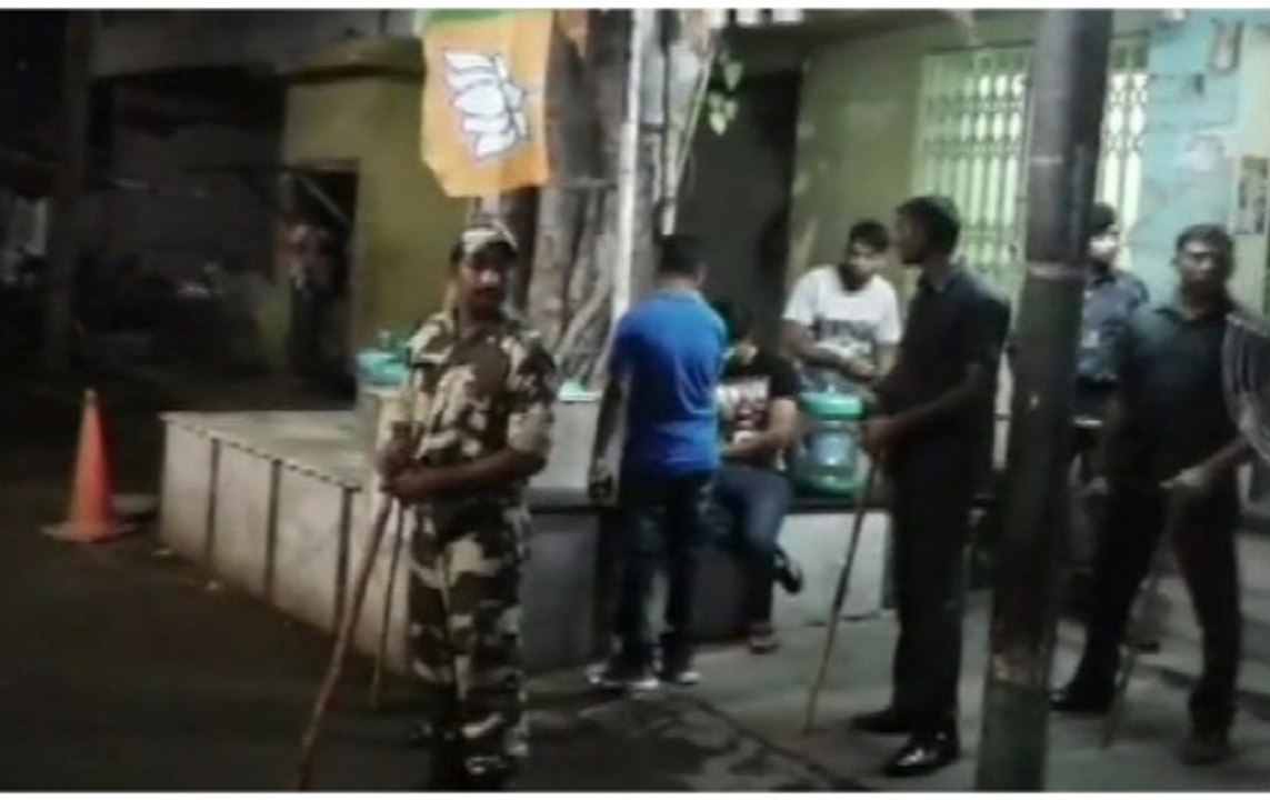 Bengal: Bombs hurled, bullets fired at BJP MP Arjun Singh's residence